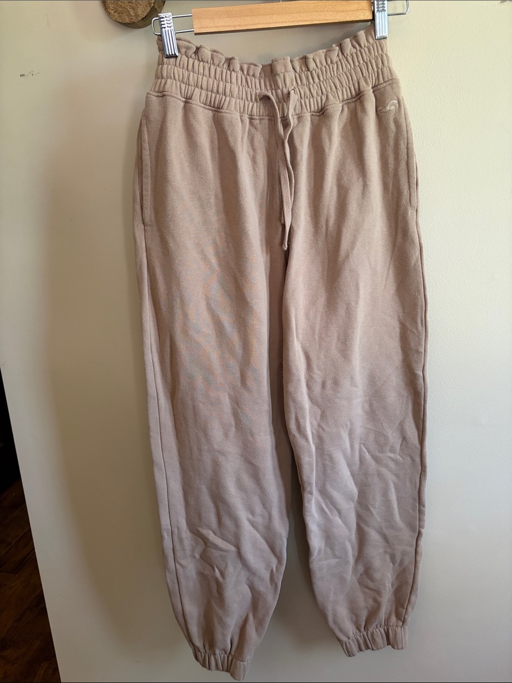 hollister sweat pants
